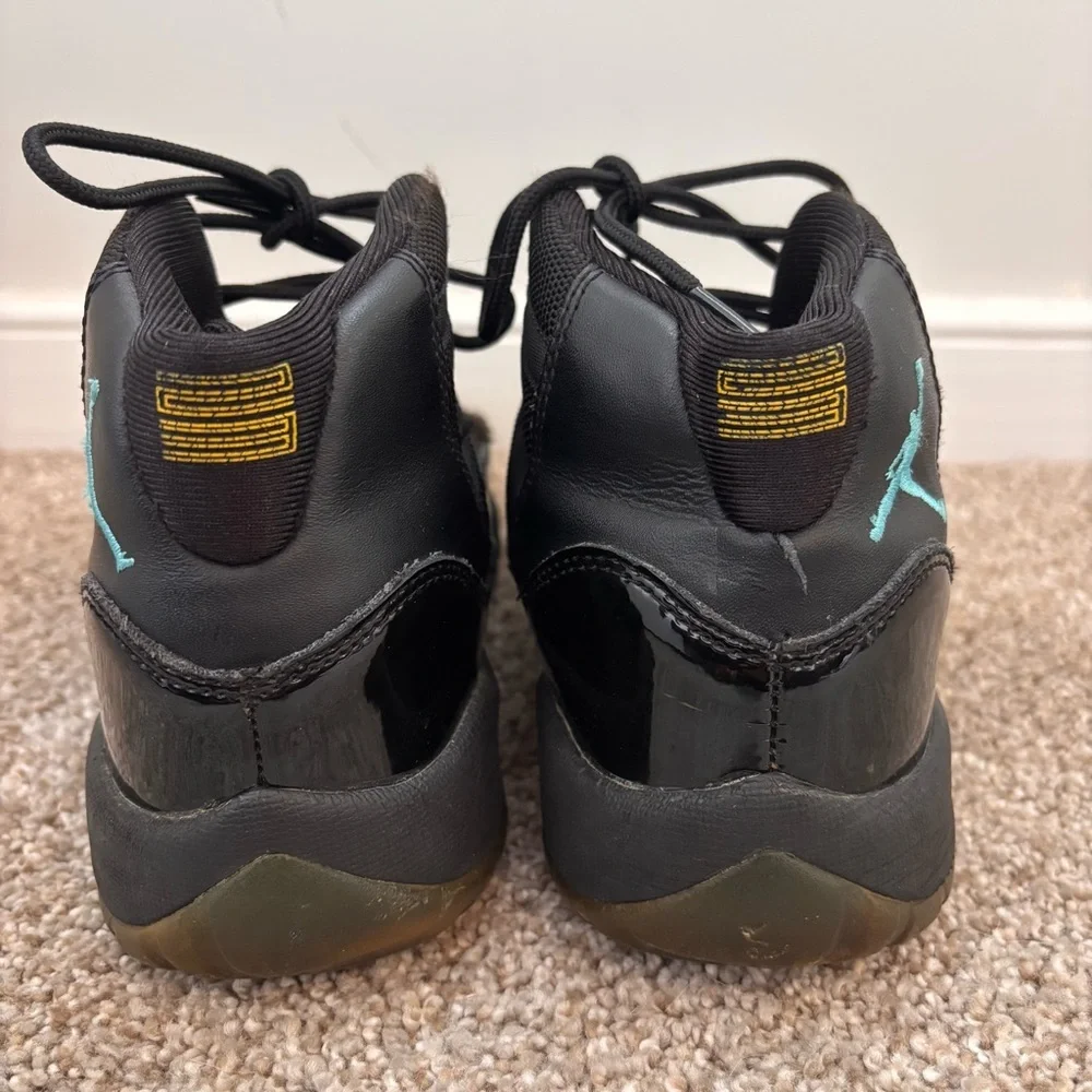 Air Jordan 11 Retro “Gamma Blue” 2013 Black Blue Youth Size 6.5Y 378038-006